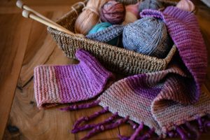 How to Knit a Scarf for Beginners